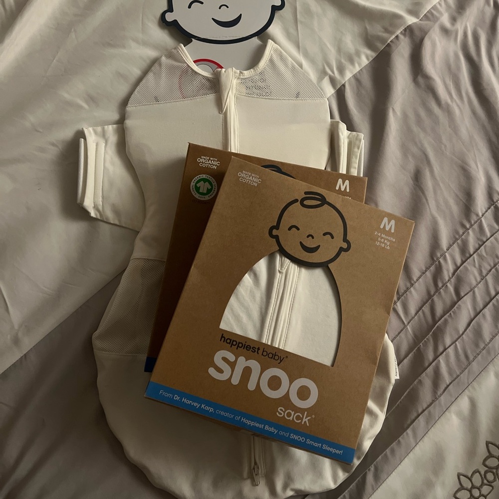 ALL 3 NEW SM, MED, MED 
Happiest Baby SNOO Sack in White